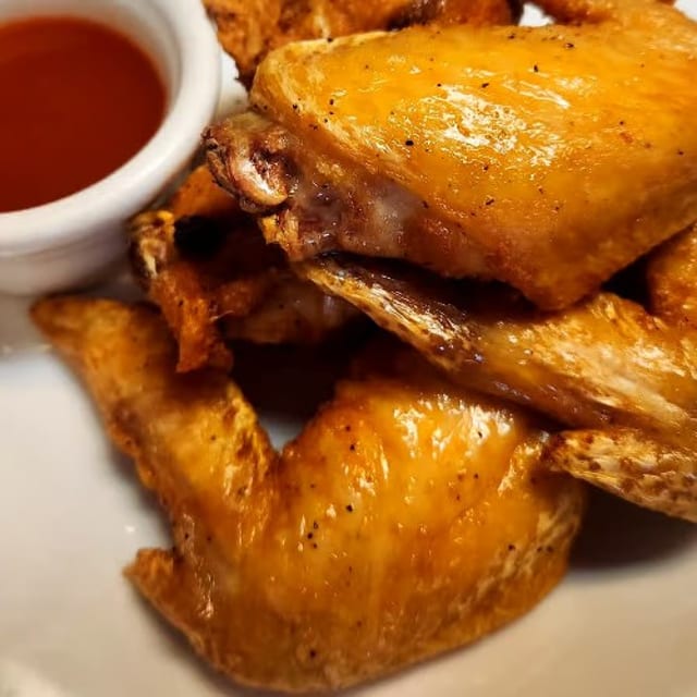 Fried Chicken Wings (5 Pcs).