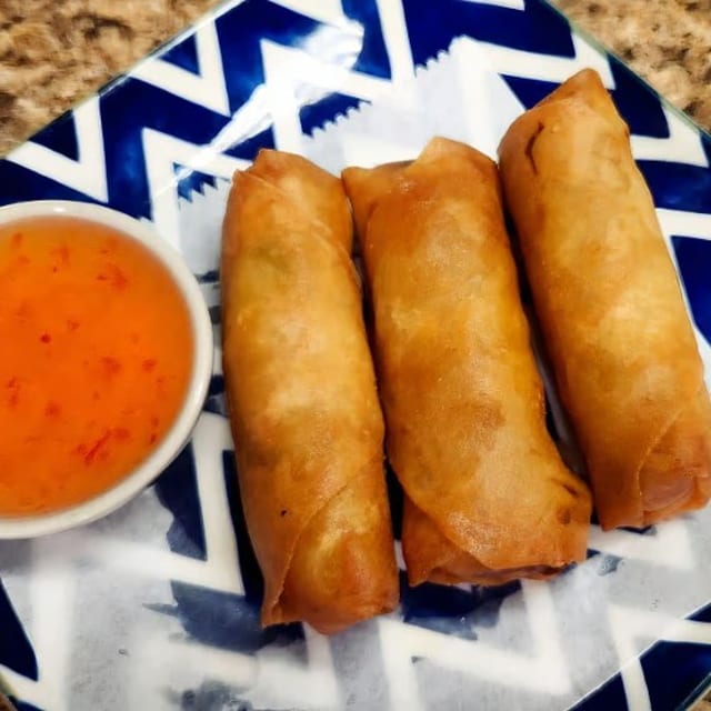 Egg Roll (3 Pcs).