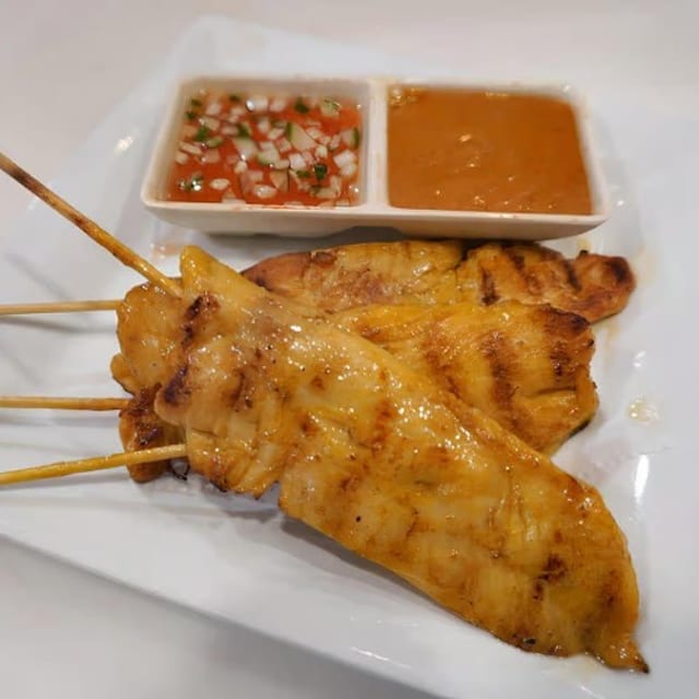 Chicken Satay (4 Sticks).