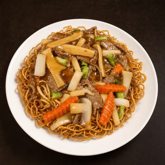 Koy See Mee (Crispy Egg Noodle Nest).