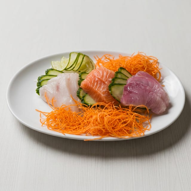 Sashimi Combo 1 **.